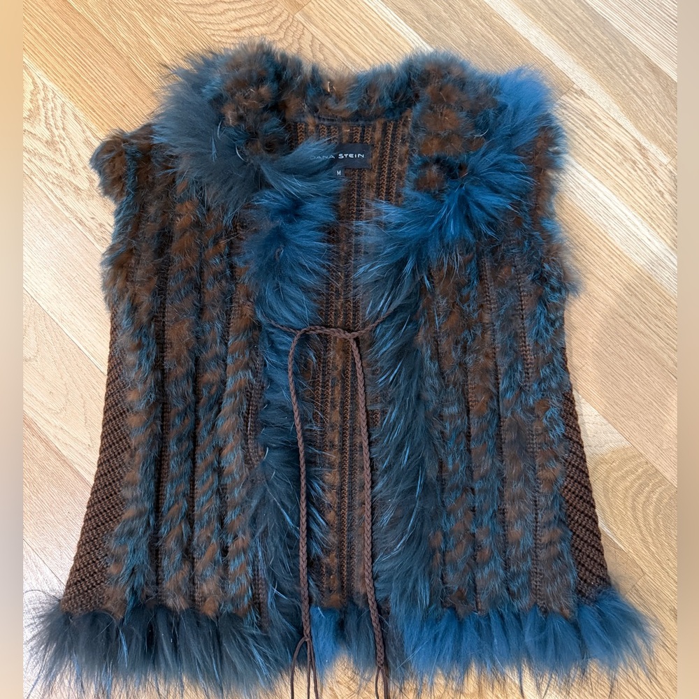 Dana Stein fur vest
